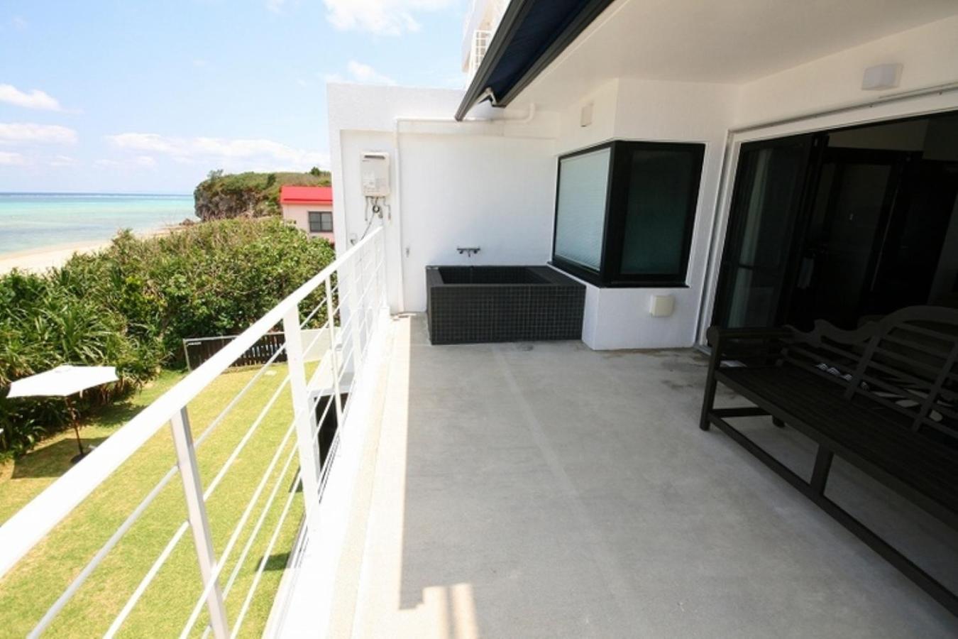 Casa Dumai Oceanvilla Nakijin Eksteriør billede